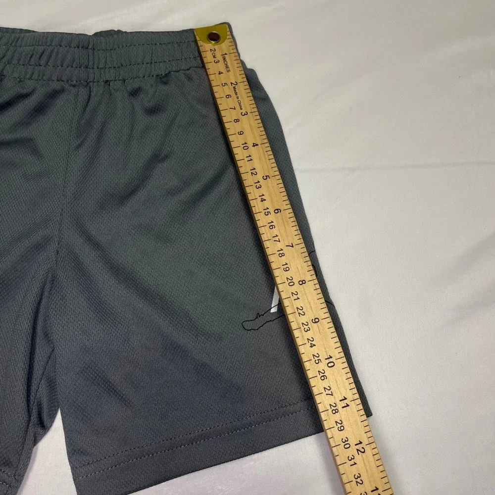 Jordan Boys Gray Mesh Athletic Basketball Shorts Jumpman Air Size 4-5Y S
